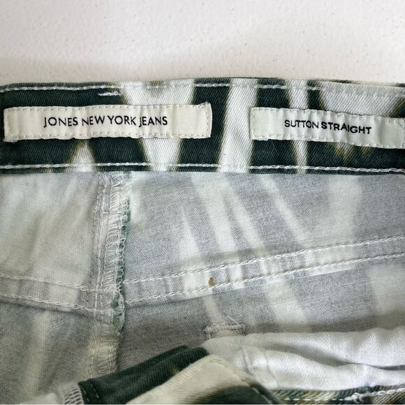 Jones New York Sutton Straight Loden Green Combo Slimming Jeans Women 12 NWT - Picture 8 of 16